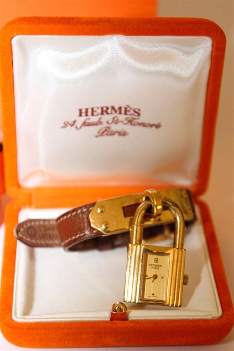 1975 hermes kelly watch.